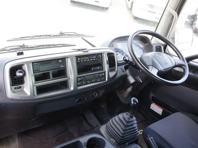日野 レンジャー QKG-FJ7JJAA(2WD)の写真26