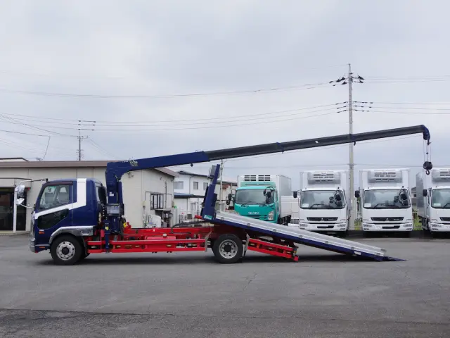 三菱 ファイター QKG-FK62FZ(2WD)の写真10