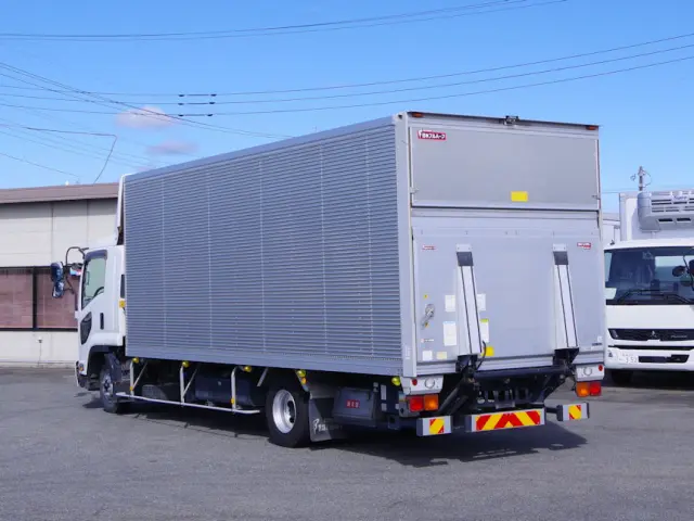 いすゞ フォワード 2RG-FRR90T2(2WD)の写真3