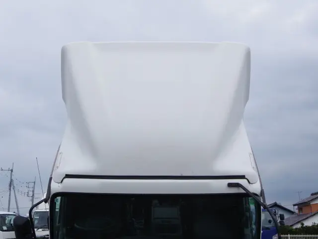 いすゞ フォワード 2RG-FRR90T2(2WD)の写真20