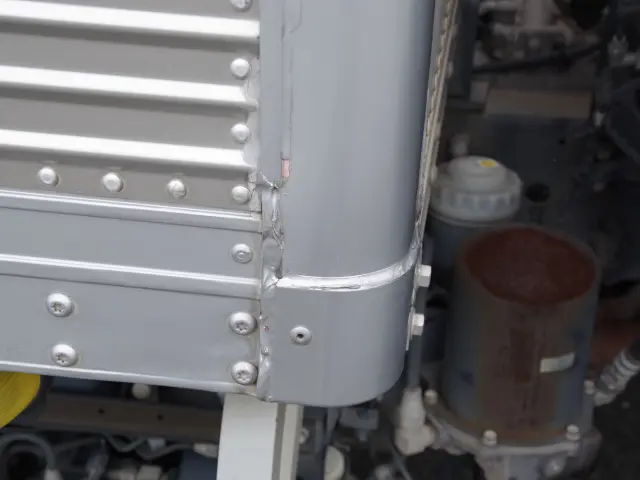 いすゞ フォワード 2RG-FRR90T2(2WD)の写真25