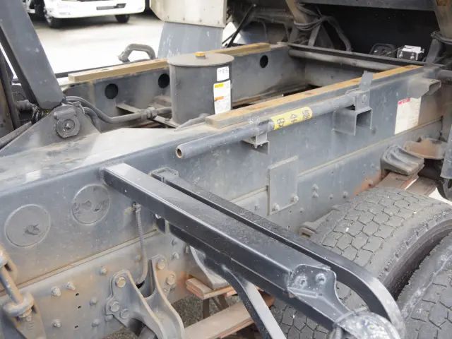 三菱 ファイター 2KG-FK62FZ(2WD)の写真7