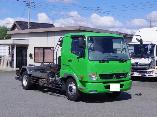 三菱 ファイター QKG-FK62FZ(2WD)の写真2