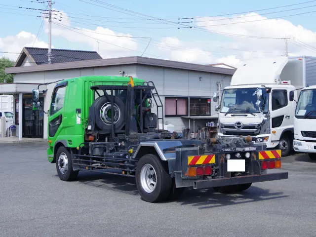 三菱 ファイター QKG-FK62FZ(2WD)の写真3