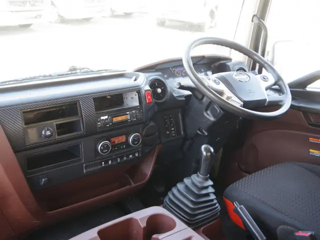 日野 レンジャー 2PG-FE2ABA(2WD)の写真28