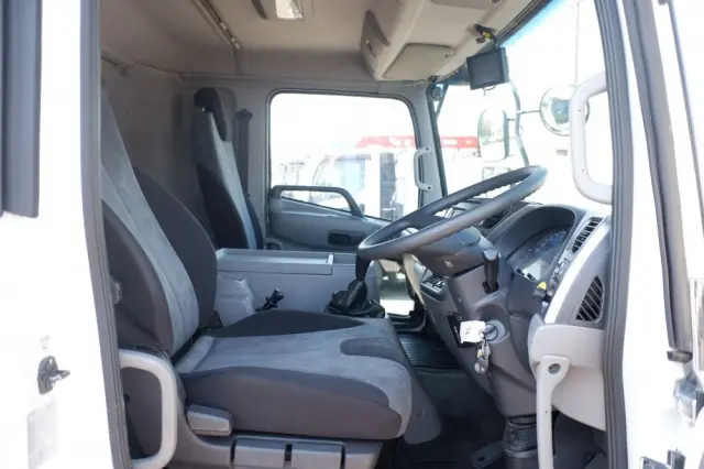 UD コンドル QKG-PK39LHの写真29