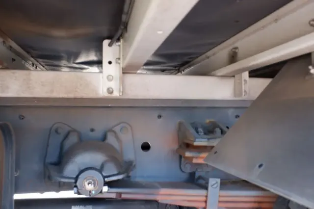 UD コンドル QKG-PK39LHの写真48