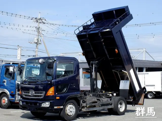 日野 レンジャー LKG-FJ7JDAAの写真1