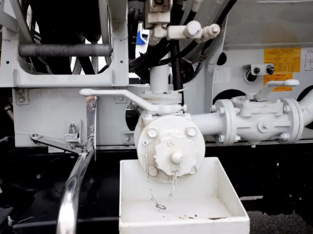 三菱 キャンター TPG-FEA50の写真16