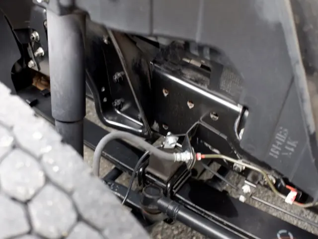 三菱 キャンター TPG-FEA50の写真44