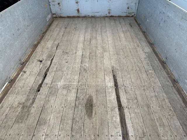 三菱 スーパーグレート QKG-FV54VZの写真5