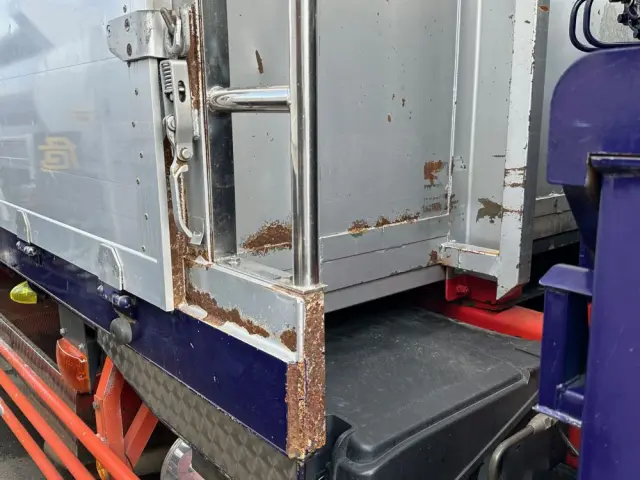 三菱 スーパーグレート QKG-FV54VZの写真6