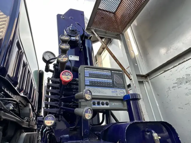 三菱 スーパーグレート QKG-FV54VZの写真8