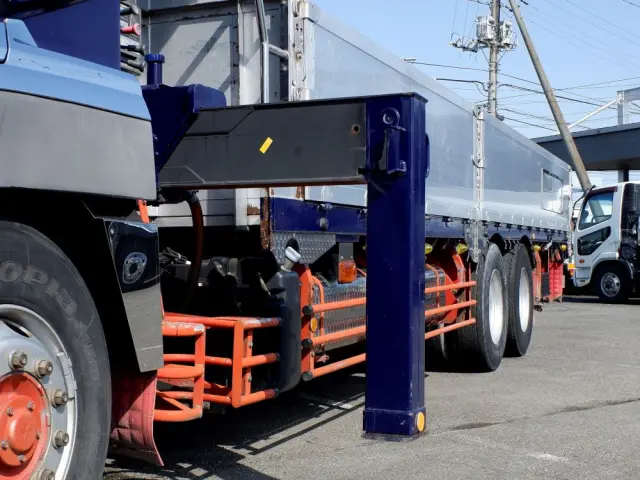 三菱 スーパーグレート QKG-FV54VZの写真10