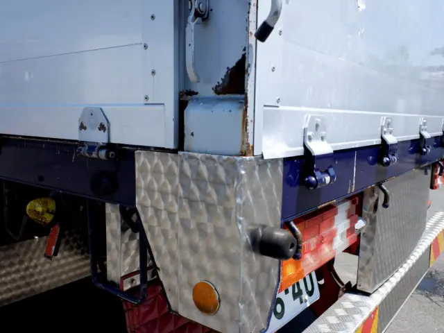 三菱 スーパーグレート QKG-FV54VZの写真12