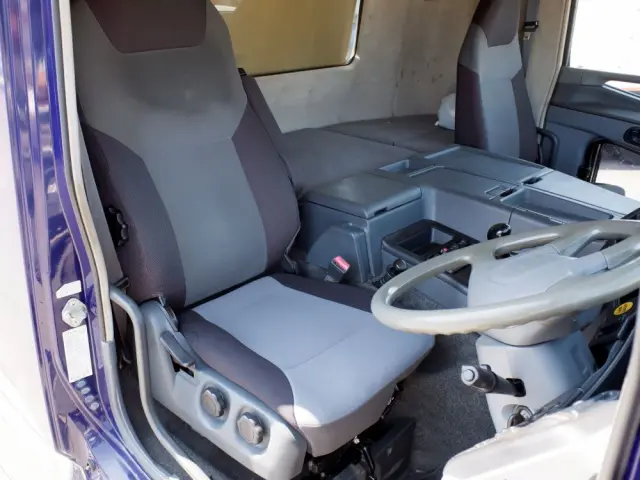 三菱 スーパーグレート QKG-FV54VZの写真32