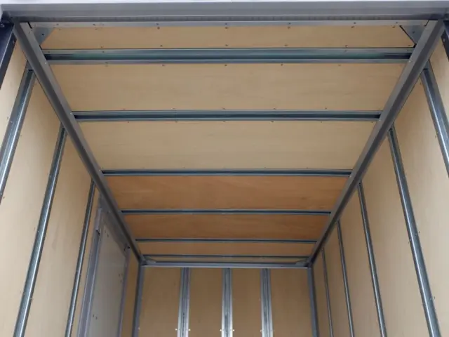 日産 アトラス KC-AKS71GR(4WD)の写真9