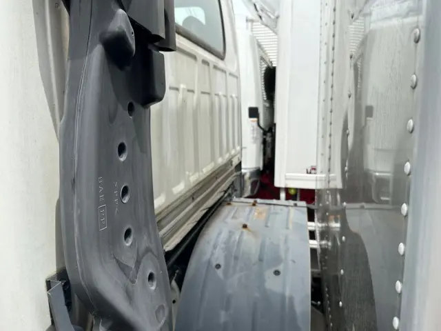 日産 アトラス KC-AKS71GR(4WD)の写真13