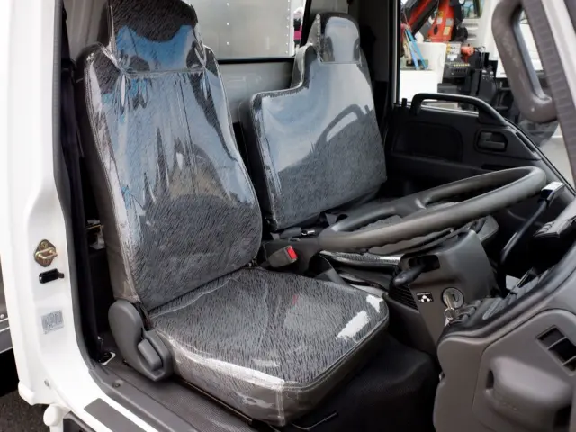 日産 アトラス KC-AKS71GR(4WD)の写真22