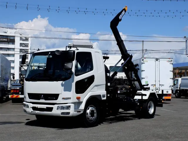 三菱 ファイター 2KG-FK62FZの写真2