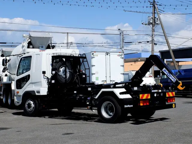 三菱 ファイター 2KG-FK62FZの写真3