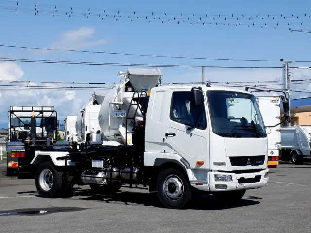 三菱 ファイター 2KG-FK62FZの写真6