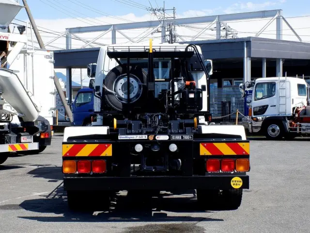 三菱 ファイター 2KG-FK62FZの写真11