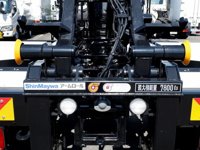 三菱 ファイター 2KG-FK62FZの写真12