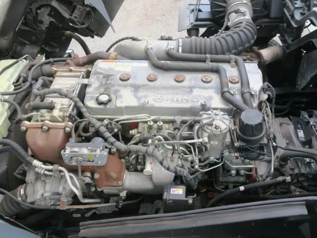 日野 プロフィア QPG-GN1APEGの写真31