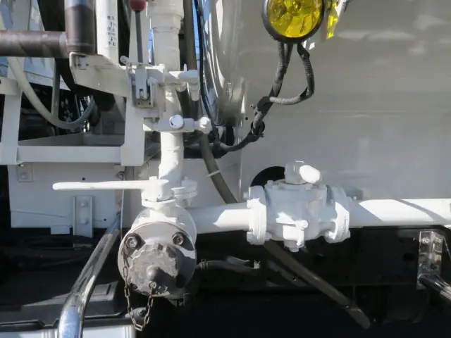 日野 デュトロ TKG-XZU685M(4WD)の写真17