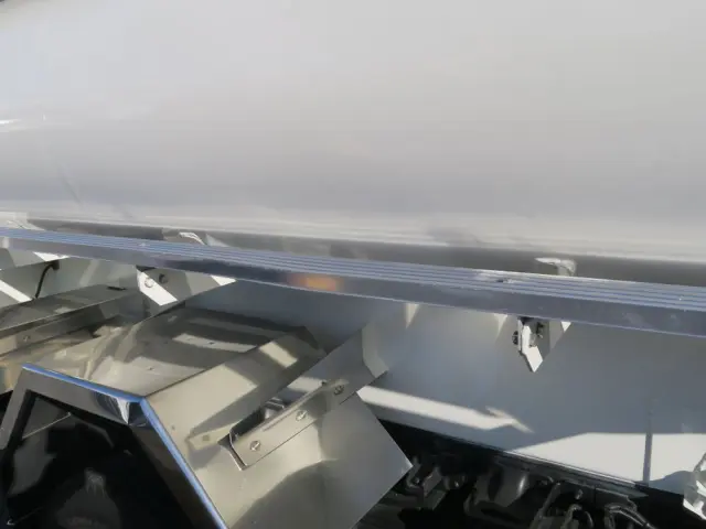 日野 デュトロ TKG-XZU685M(4WD)の写真22