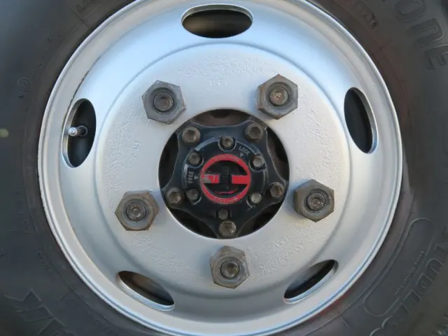 日野 デュトロ TKG-XZU685M(4WD)の写真50