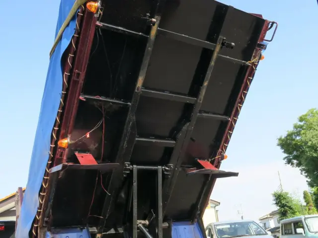 三菱 キャンター PDG-FG70DD(4WD)の写真10