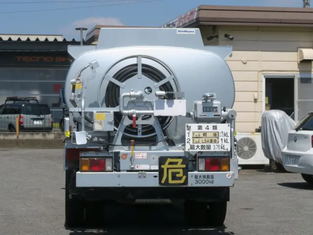 いすゞ エルフ TPG-NMR85Nの写真4