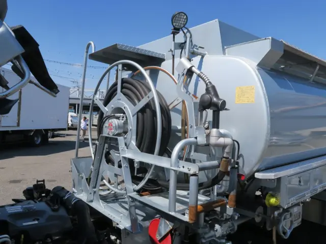 いすゞ エルフ TPG-NMR85Nの写真16