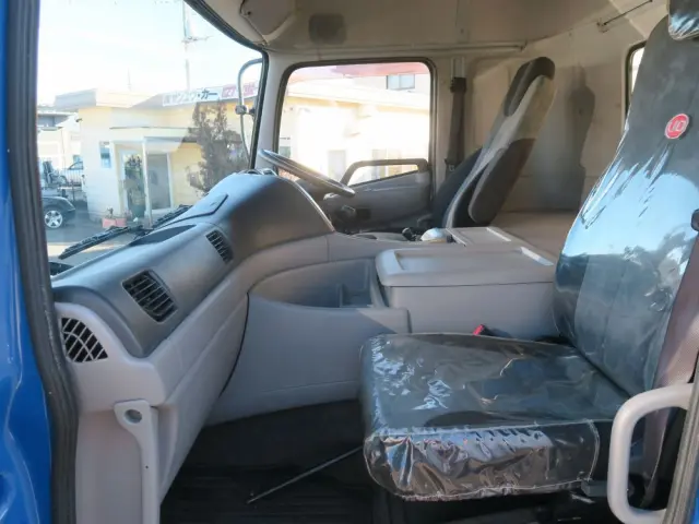 UD クオン QKG-GK5XABの写真25