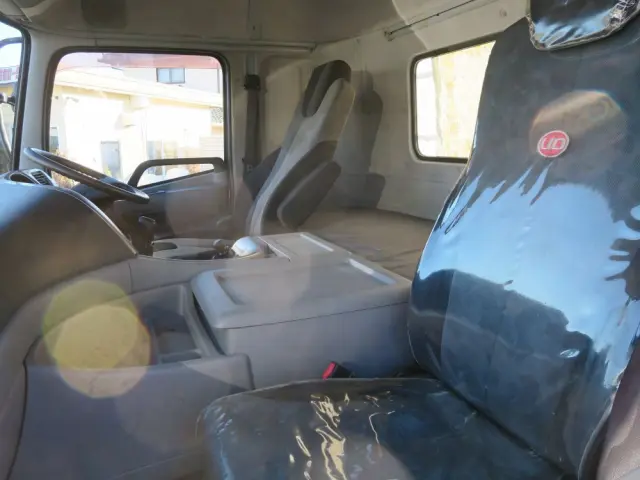 UD クオン QKG-GK5XABの写真26