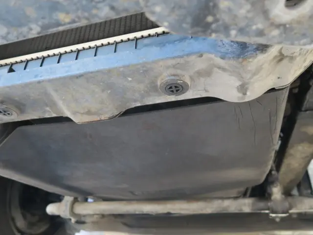 UD クオン QKG-GK5XABの写真41