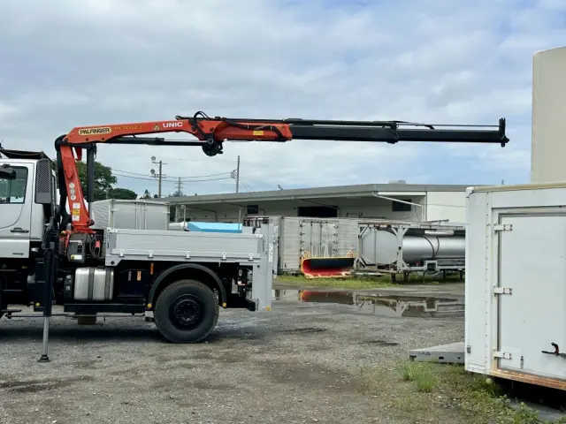 メルセデス・ベンツ ウニモグ 不明(4WD)の写真6