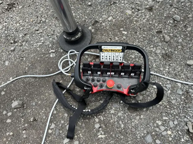 メルセデス・ベンツ ウニモグ 不明(4WD)の写真25