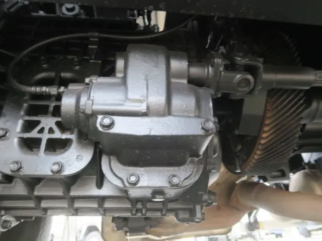 いすゞ ギガ 2PG-CYZ77C(6x4)の写真29