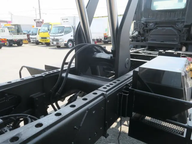 いすゞ ギガ 2PG-CYZ77C(6x4)の写真40