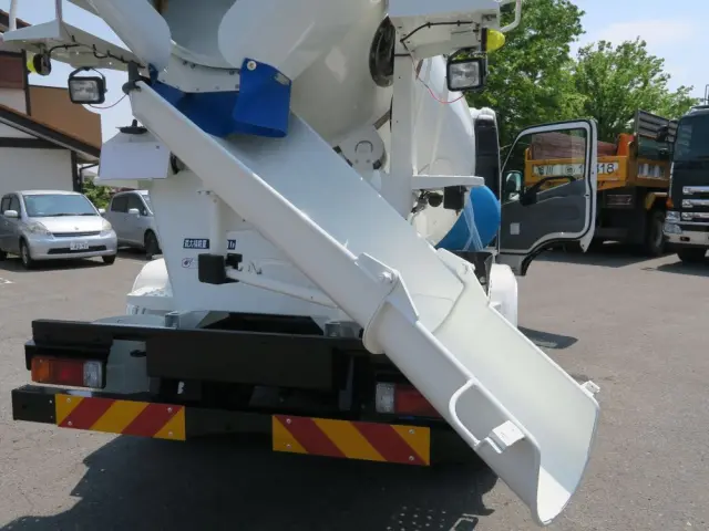 日野 デュトロ 2DG-XZU700Mの写真11