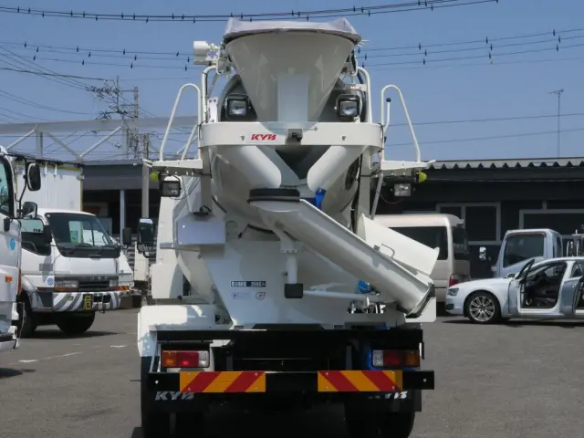 日野 デュトロ 2DG-XZU700Mの写真12