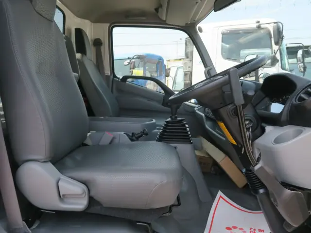 日野 デュトロ 2DG-XZU700Mの写真25