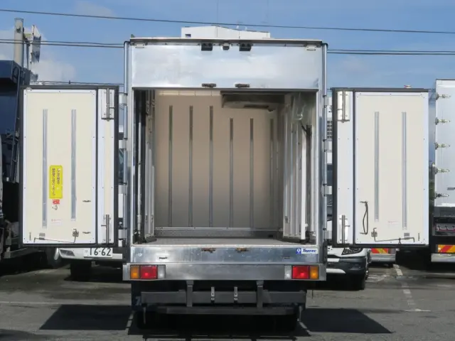 いすゞ エルフ TKG-NKS85AN(4WD)の写真8