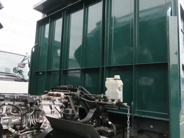 三菱 ファイター 2KG-FK62FZの写真3