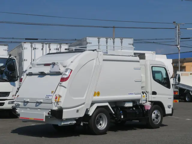 三菱 キャンター 2RG-FEAV0の写真2