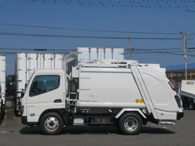 三菱 キャンター 2RG-FEAV0の写真3