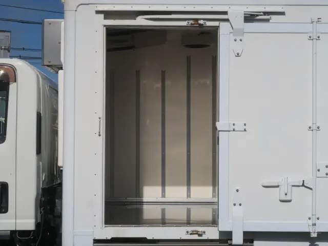 いすゞ エルフ TKG-NLR85ANの写真3